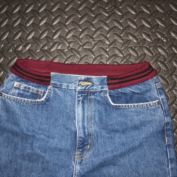 CARMEN JEANS. SIZE 29. EUC. - Picture 3 of 6